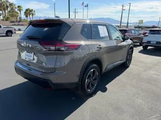 2024 Nissan Rogue