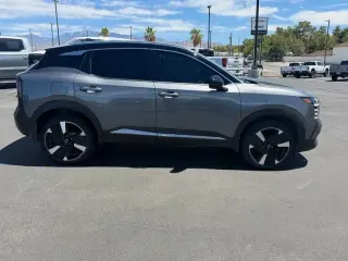 2025 Nissan Kicks