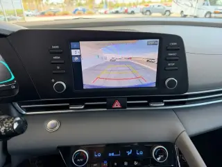 2025 Hyundai Elantra Hybrid