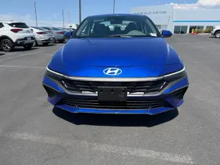 2025 Hyundai Elantra Hybrid