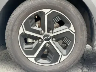 2023 Kia Niro
