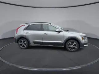 2023 Kia Niro