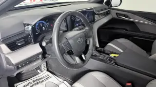 Toyota Camry 2025