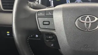 Toyota Camry 2025