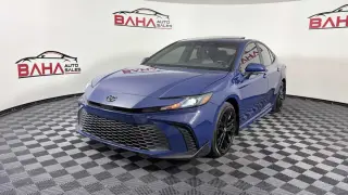 Toyota Camry 2025