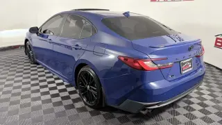 Toyota Camry 2025
