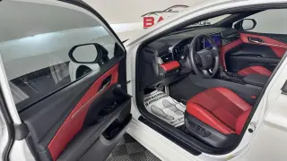 Toyota Camry 2025