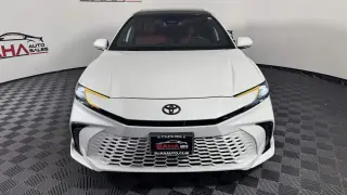 Toyota Camry 2025