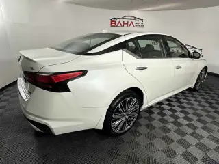Nissan Altima 2023