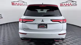 Mitsubishi Outlander 2023