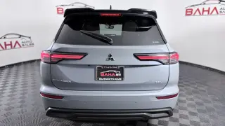 Mitsubishi Outlander 2025