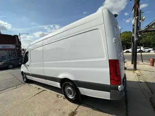 Mercedes-Benz Sprinter Furgoneta de Carga 2022