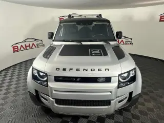 Land Rover Defender 2020