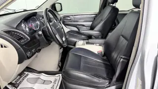 Chrysler Town & Country 2012