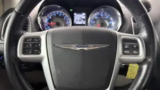 Chrysler Town & Country 2012