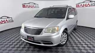 Chrysler Town & Country 2012