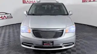 Chrysler Town & Country 2012