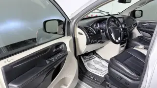 Chrysler Town & Country 2012