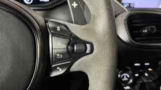 2022 Aston Martin Vantage