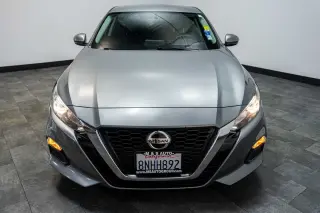 2020 Nissan Altima
