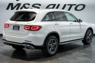 2022 Mercedes-Benz GLC 300