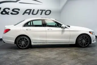 2021 Mercedes-Benz C 300