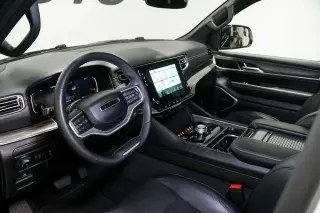 2024 Jeep Wagoneer L