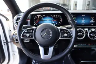2021 Mercedes-Benz A 220