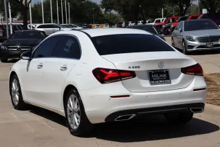 2021 Mercedes-Benz A 220