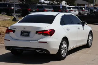 2021 Mercedes-Benz A 220