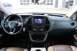 2017 Mercedes-Benz Metris Passenger Van