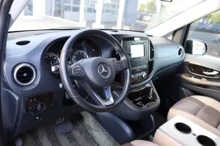 2017 Mercedes-Benz Metris Passenger Van