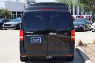 2017 Mercedes-Benz Metris Passenger Van