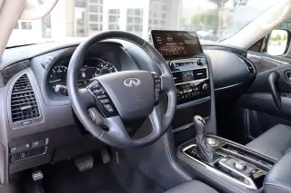2022 INFINITI QX80