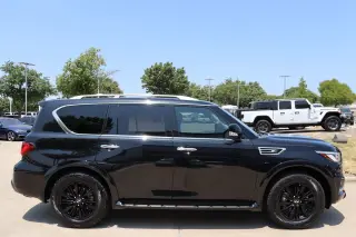 2022 INFINITI QX80