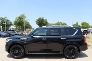 2022 INFINITI QX80