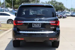 2022 INFINITI QX80