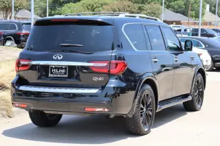 2022 INFINITI QX80
