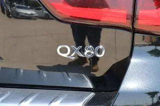 2022 INFINITI QX80