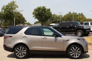 2023 Land Rover Discovery