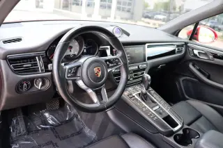 2020 Porsche Macan