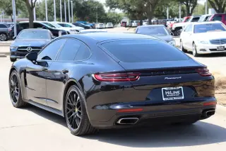 2018 Porsche Panamera