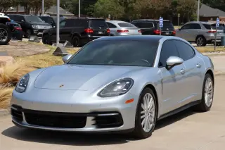 2018 Porsche Panamera