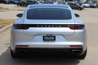 2018 Porsche Panamera