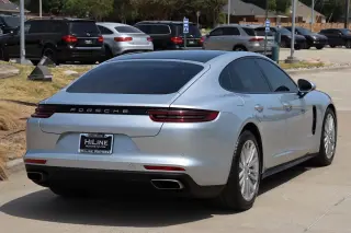 2018 Porsche Panamera