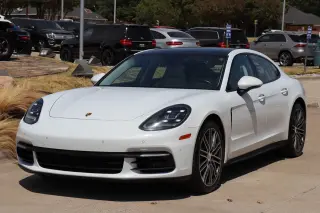 2017 Porsche Panamera