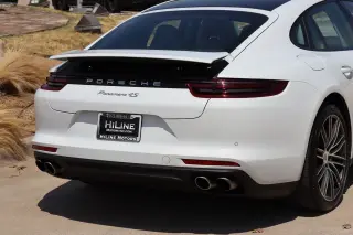 2017 Porsche Panamera