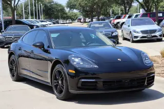 2017 Porsche Panamera