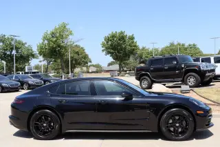 2017 Porsche Panamera