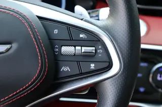 2025 Genesis GV70